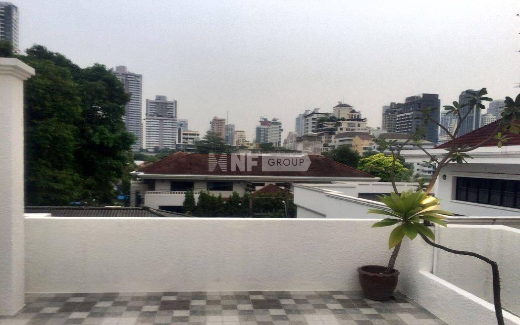 Вилла в Town House Sukhumvit 31, 407 sq.m