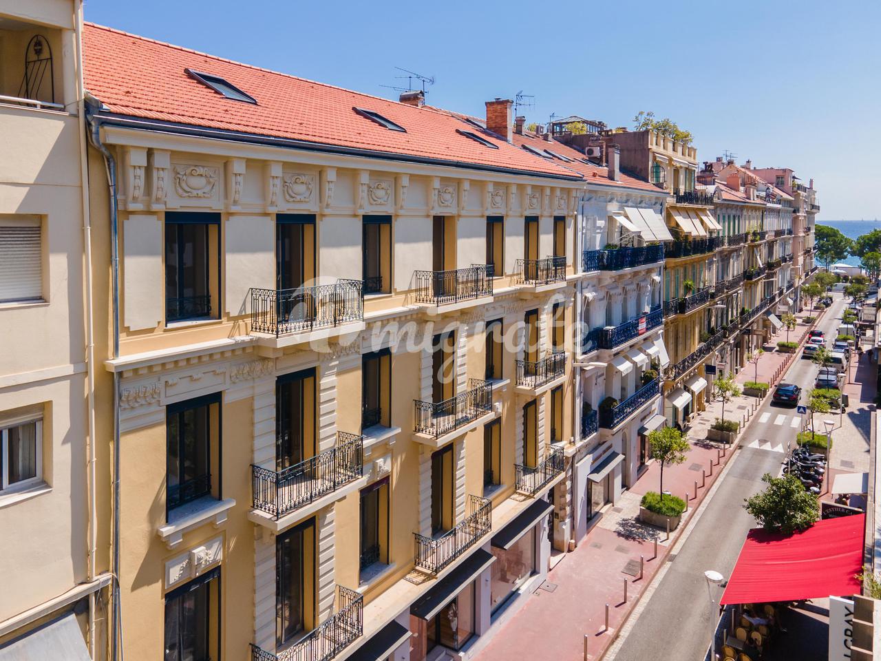 Проект редевелопмента в Каннах (Rue des Etats Unis)