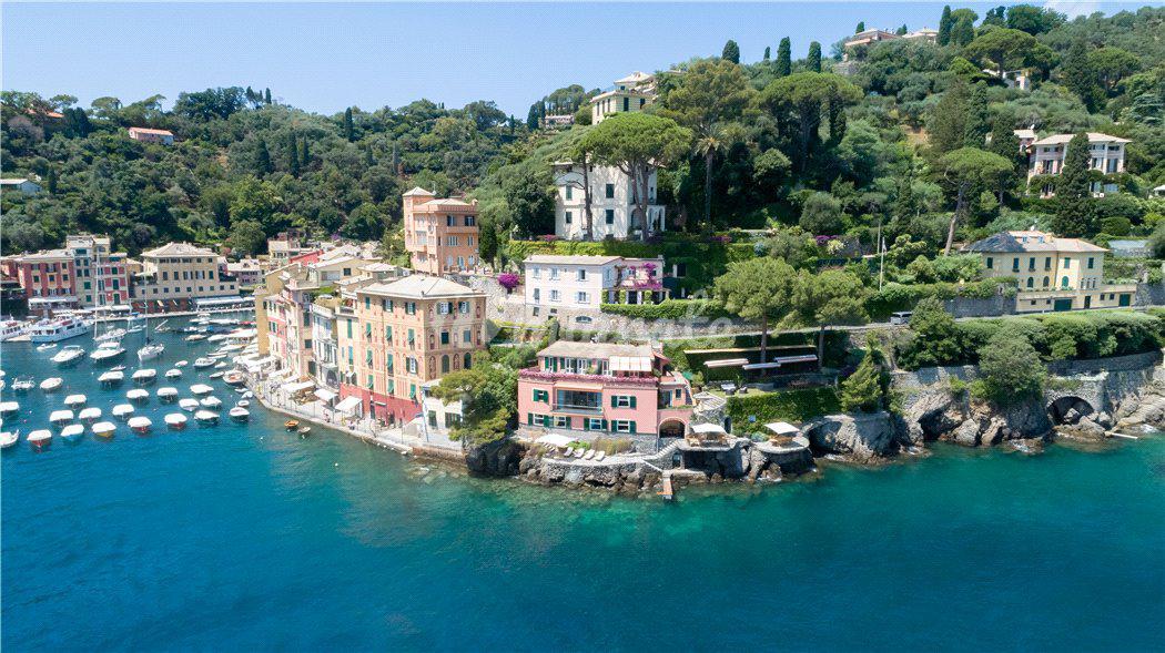 Вилла на набережной в Портофино