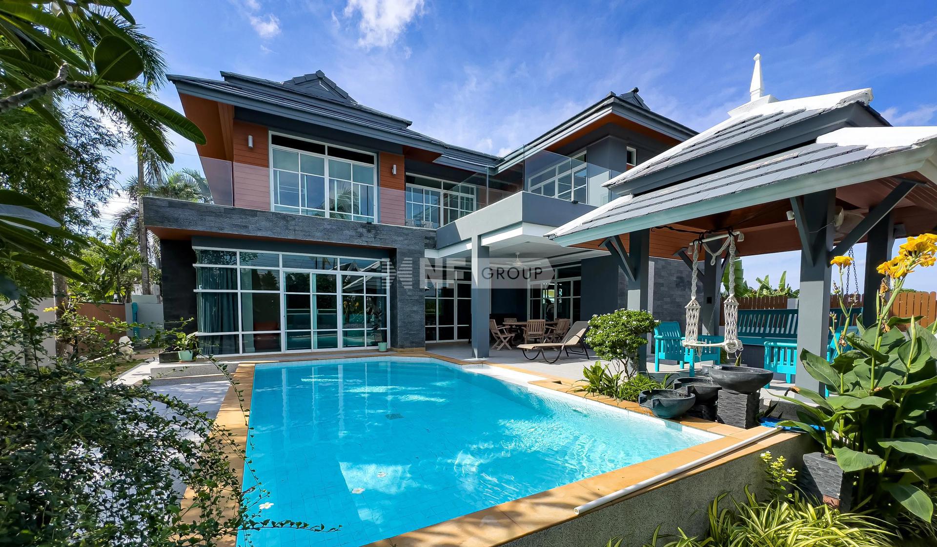 Fully Renovated 4 Bedroom with Large Pool