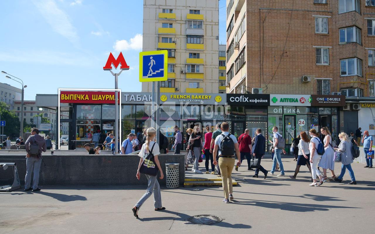 Торговое помещение 15.1 м² рядом с метро Дмитровская, Бутырская улица, 97 -  продажа без посредников