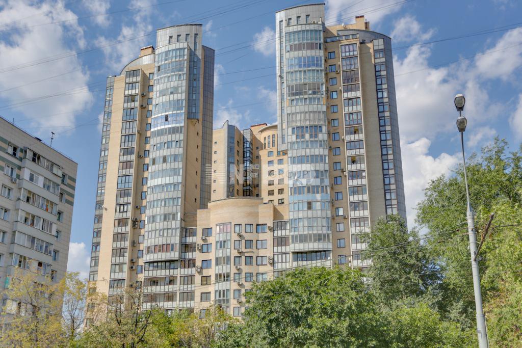 «Трианон» (Трианон)