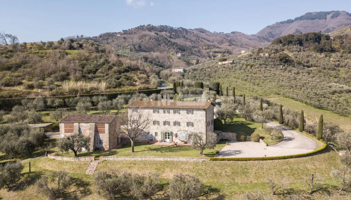 Вилла с 4 спальнями в Лукке, Тоскана (RSI012152913)