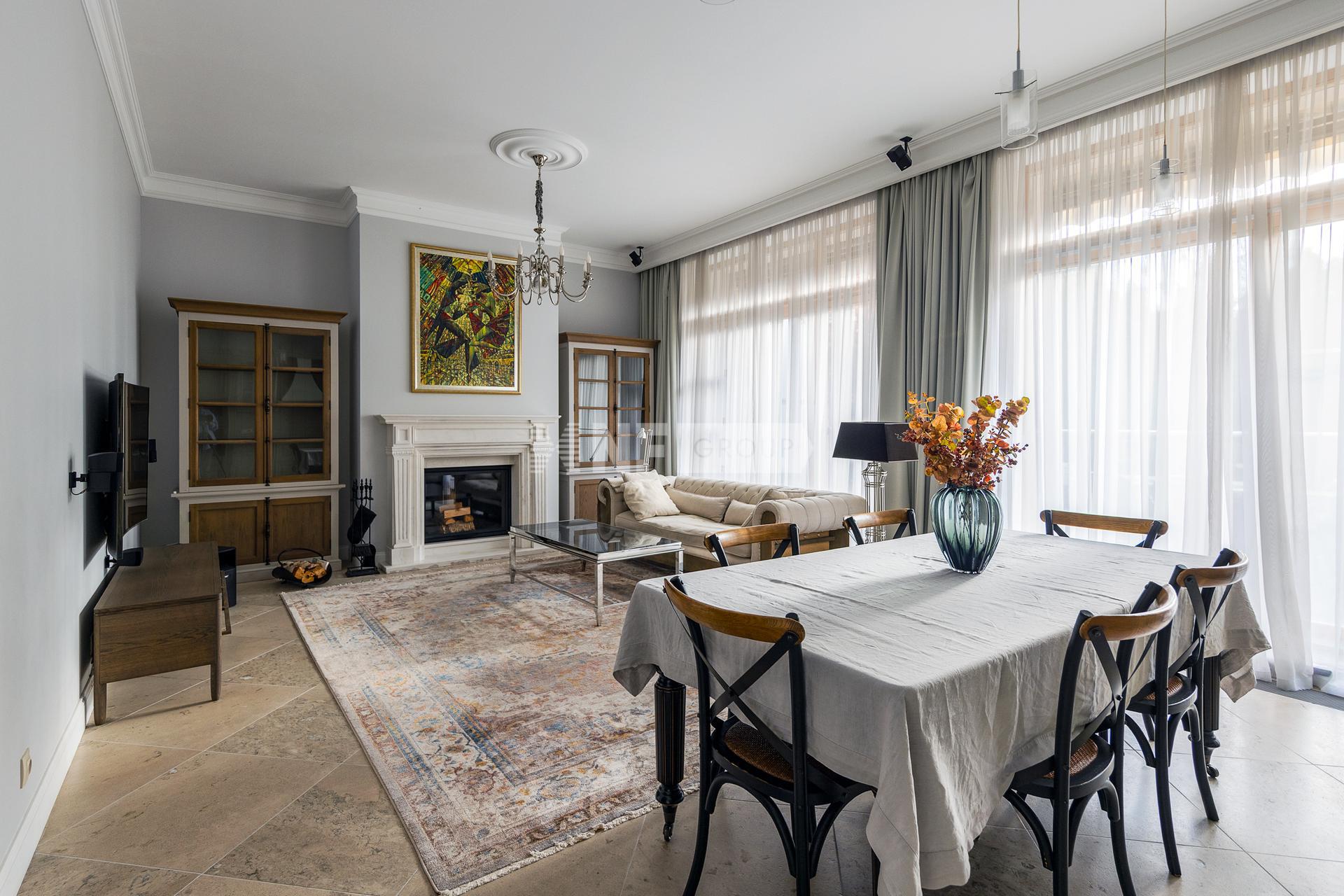 «Парк Авеню» (Park Avenyu)