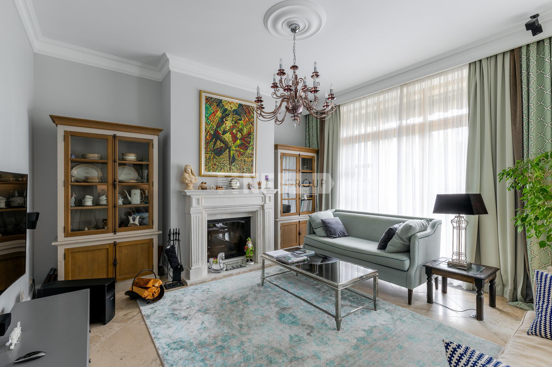 «Парк Авеню» (Park Avenyu)