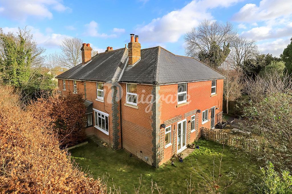 Вилла в Main Road, Owslebury, Winchester, Hampshire, SO21