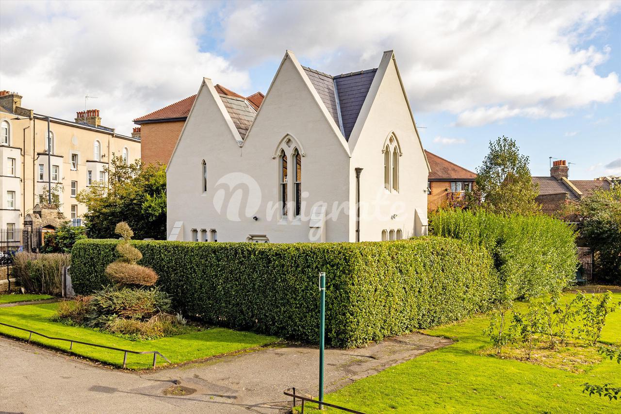 Вилла в Willesden Lane, London, NW6