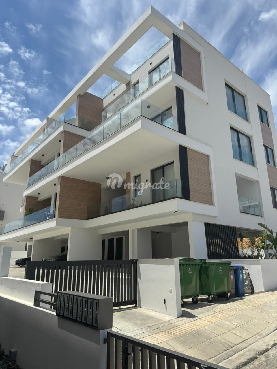 Пентхаус с 3+ спальнями в Агиос Афанасиос, Лимассол
 (5 Bedroom Penthouse in Agios Athanasios, Limassol)