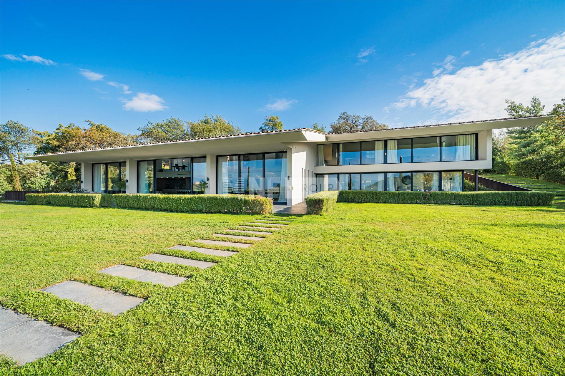 Вилла в Theoule-sur-Mer, Alpes Maritimes, Provence Alpes, Cote d