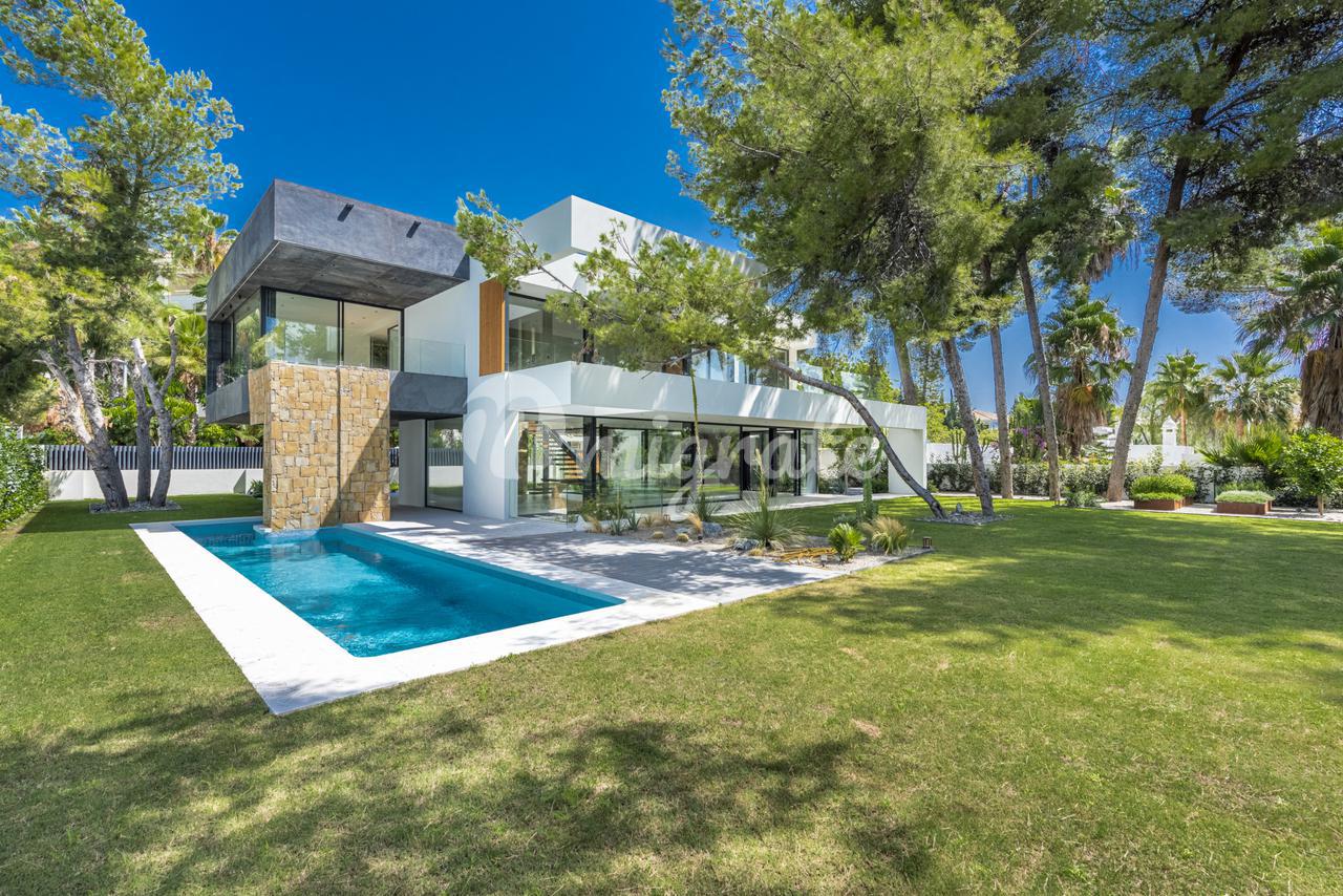 Вилла в Cortijo Nagüeles, Marbella, Malaga