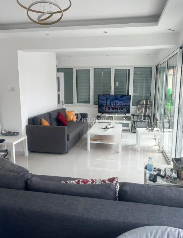 Пентхаус с 3 спальнями в Неаполисе, Лимассол
 (3 Bedroom Penthouse in Neapolis, Limassol)