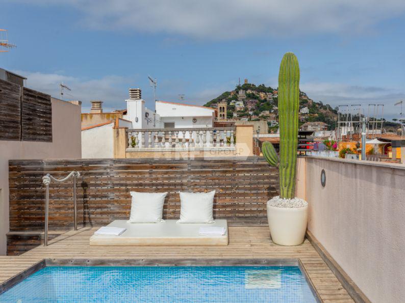 Таунхаус в Бланес