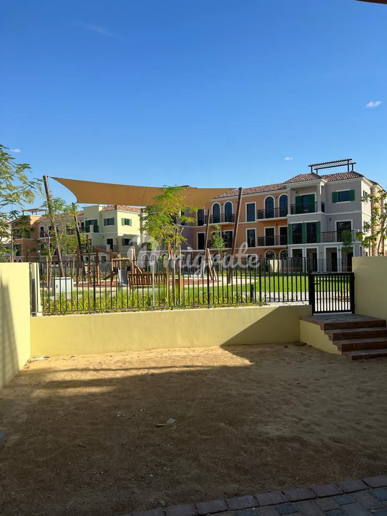 Таунхаус с 4 спальнями в Sur La Mer (4 BR Townhouse in Sur La Mer)