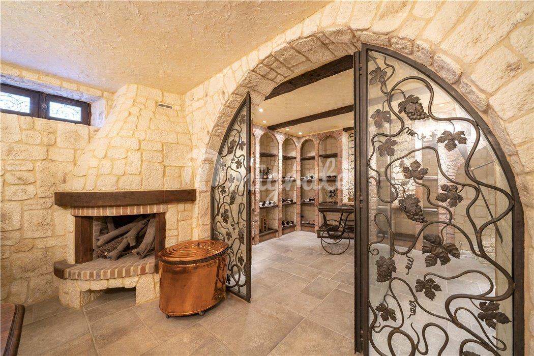 Шато в Cannes, Alpes-Maritimes, Cote D