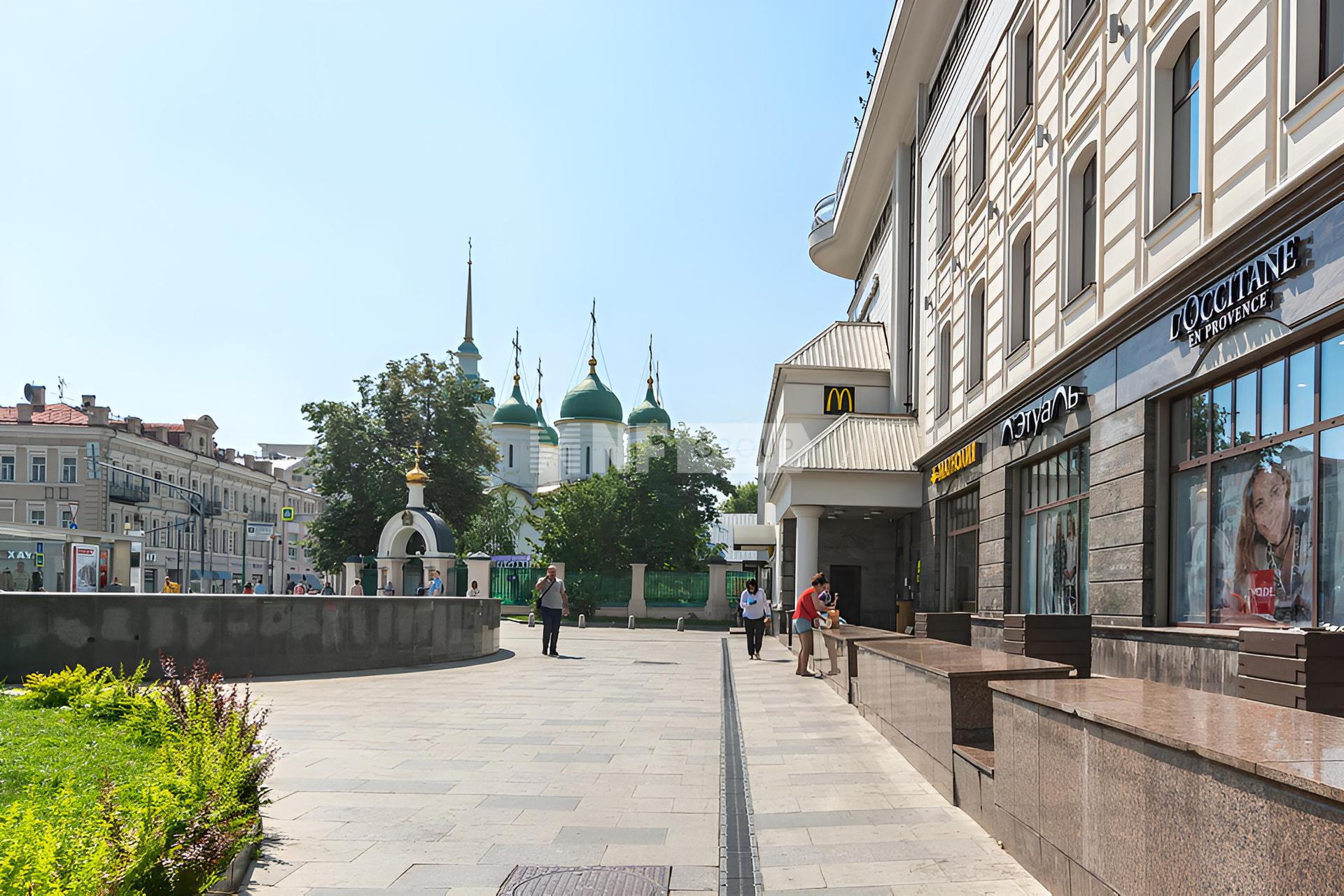 Садовая Галерея (Sadovaya Gallery)