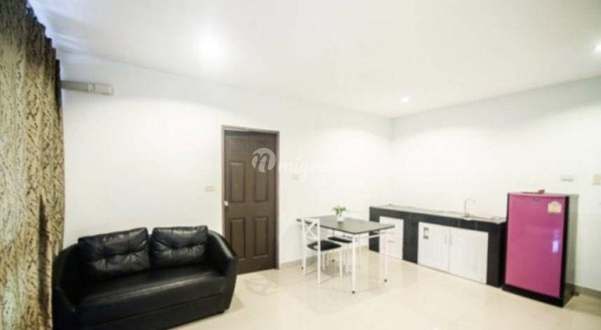 100 спален Гостиница на продажу (Apartment for Sale near Khon Kaen University)