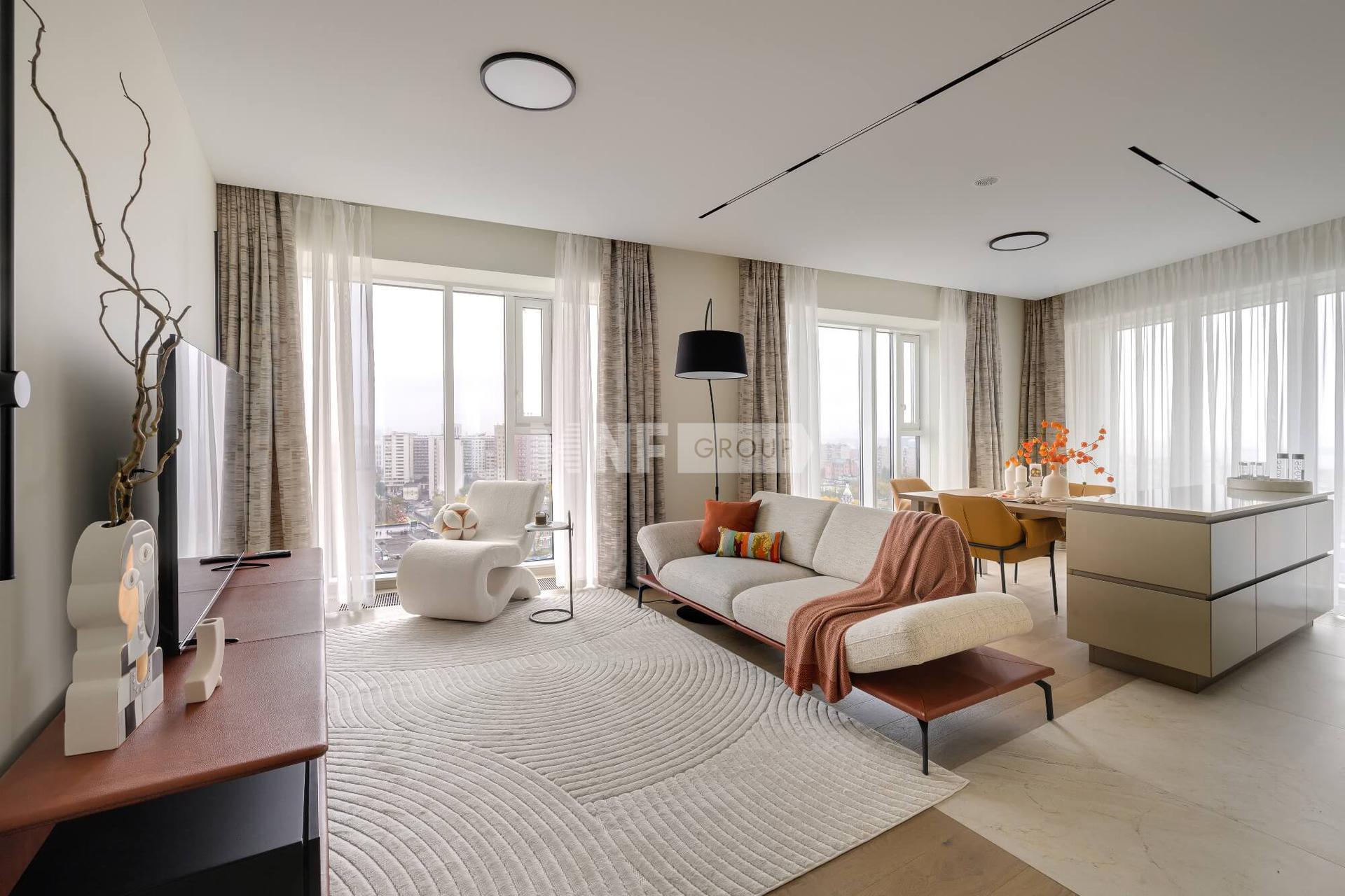 Sky House (Скай Хаус)