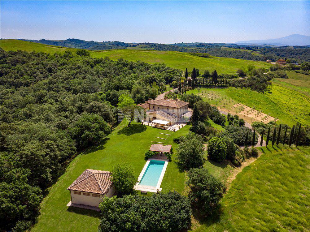 Превосходное поместье в Сиене