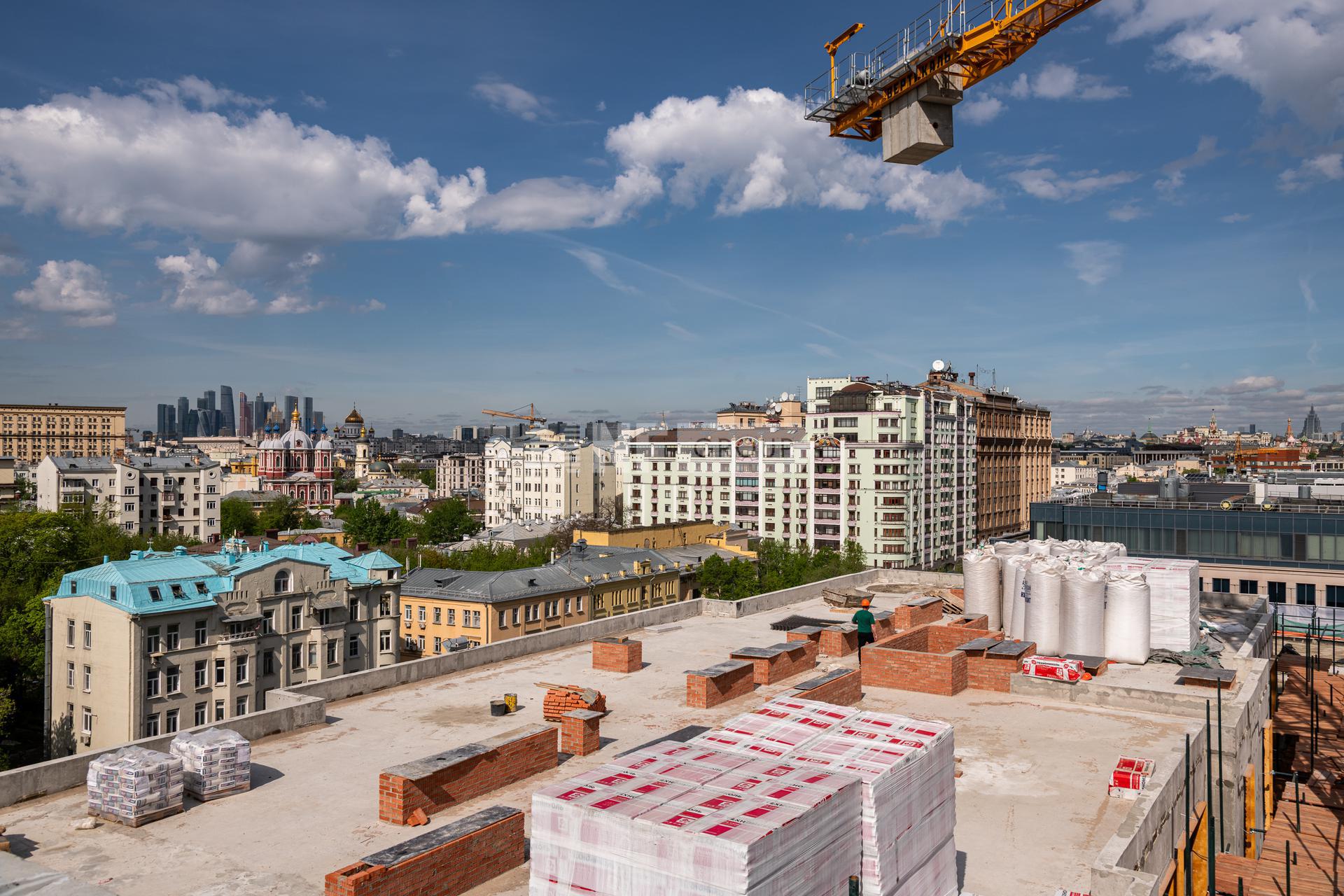 Апрель 2025 года