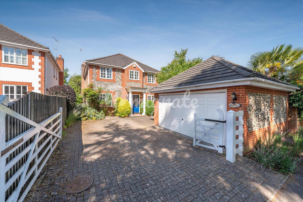 Вилла в Carbery Lane, Ascot, Berkshire, SL5