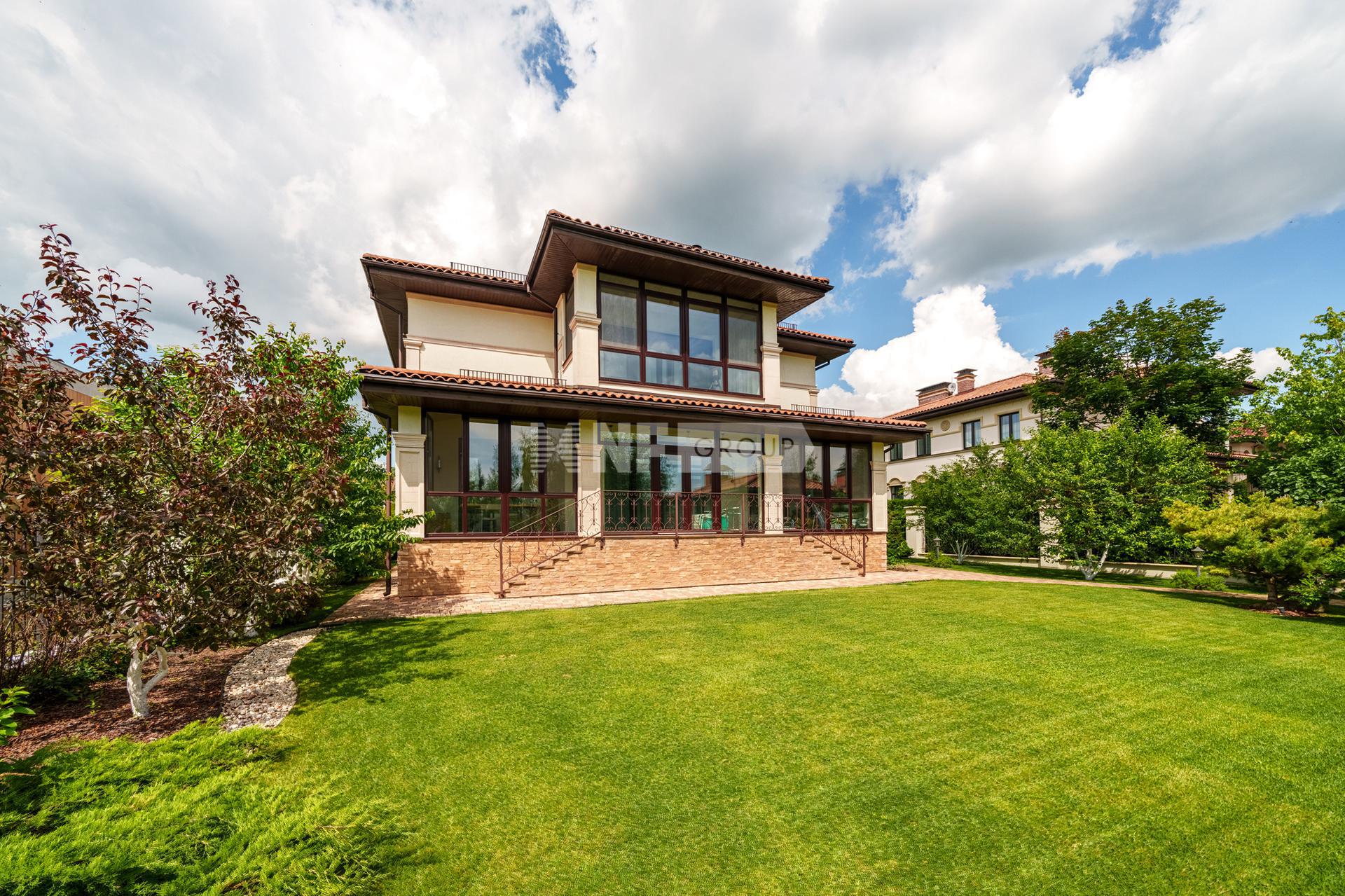 «Европа-2» (Evropa (Italyanskiy kvartal))