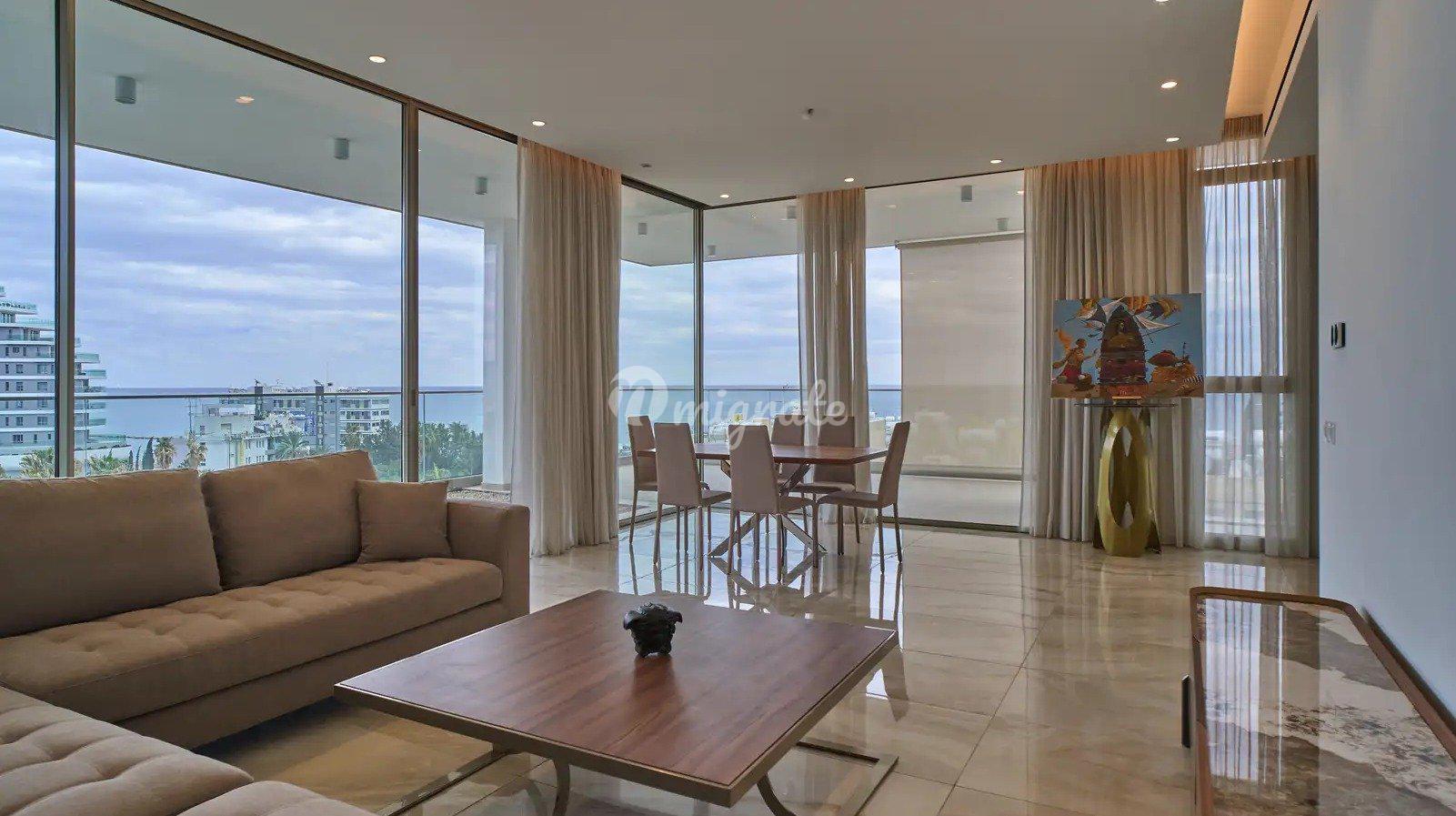 Пентхаус с 3 спальнями в туристическом районе Гермасойя, Лимассол
 (3 Bedroom Penthouse in Germasogeia Tourist Area, Limassol)
