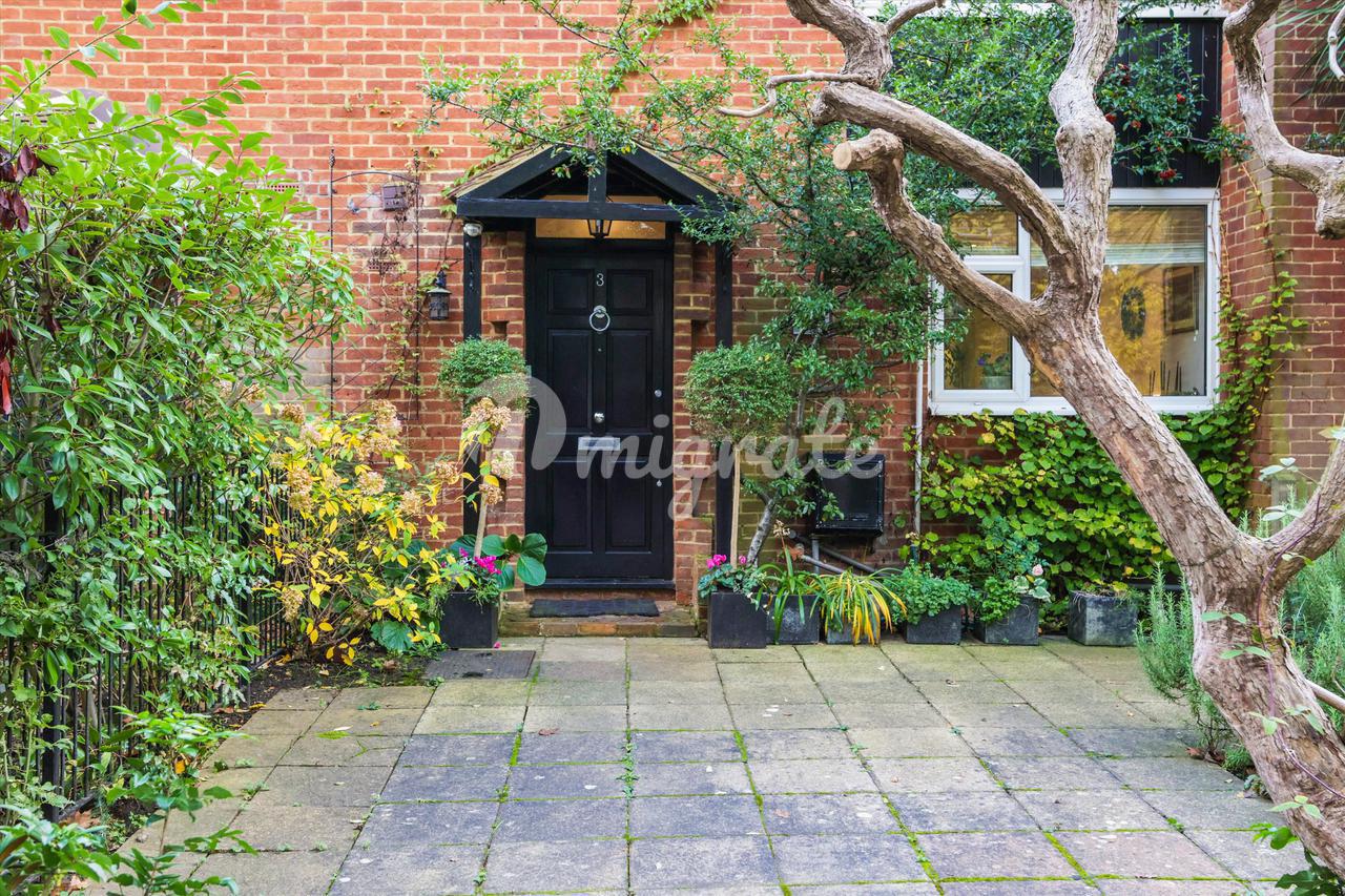 Вилла в Egerton Road, Weybridge, Surrey, KT13