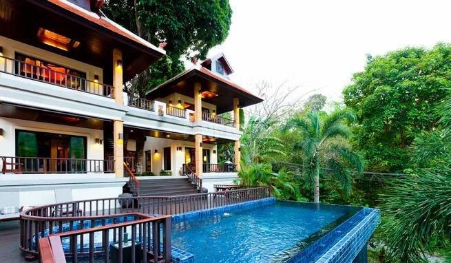 Nai Harn Baan Bua