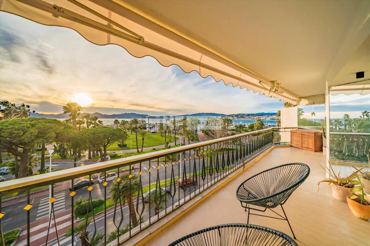 Апартаменты в роскошной резиденции с видом на море (rsi012052959)