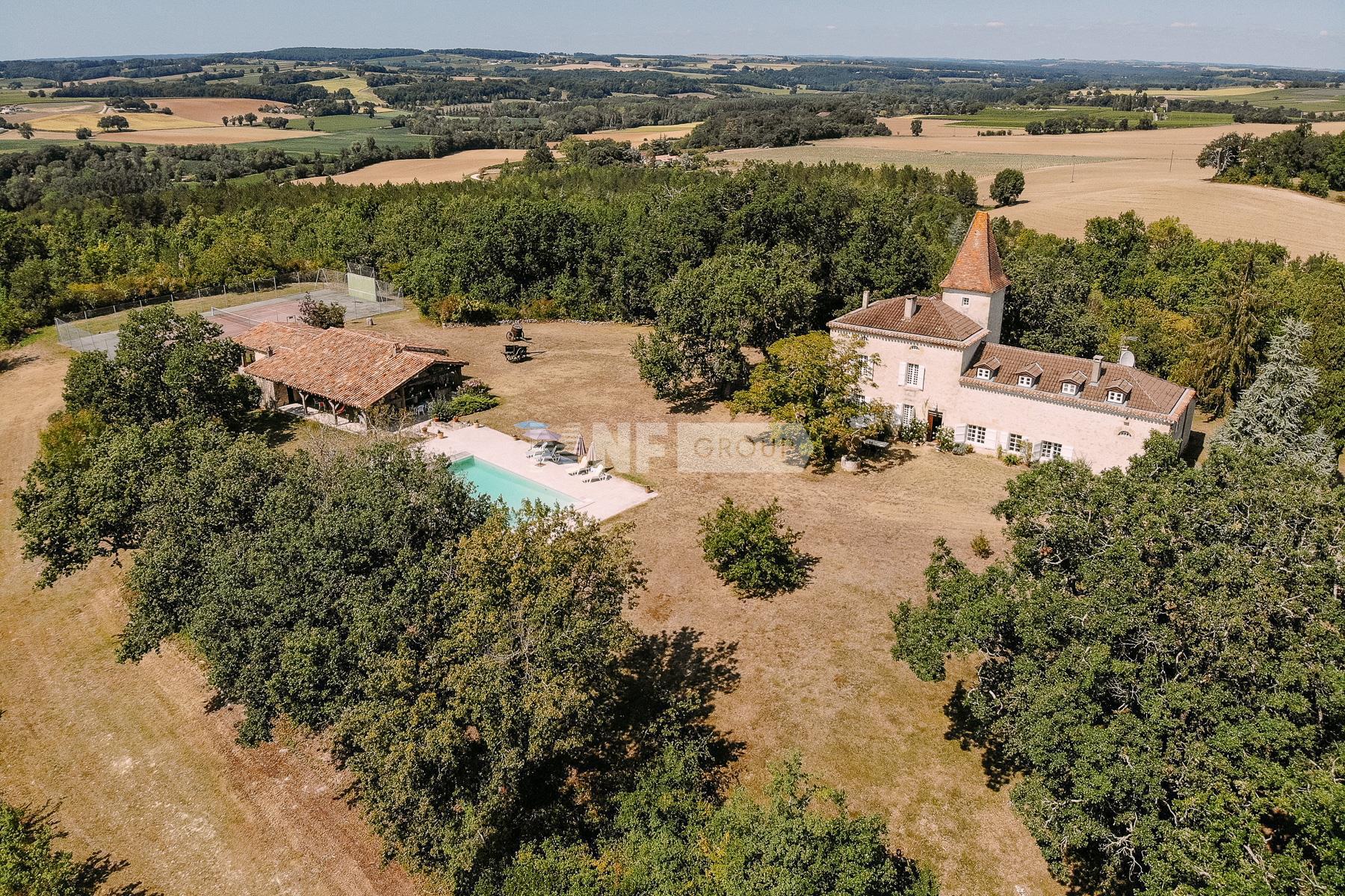 Вилла в Condom, Gers, Midi-Pyrénées