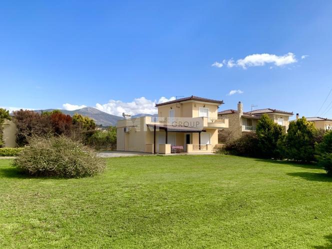 Двухуровневый мезонет в центре Эритреи (021_Eretria _Malakonta)