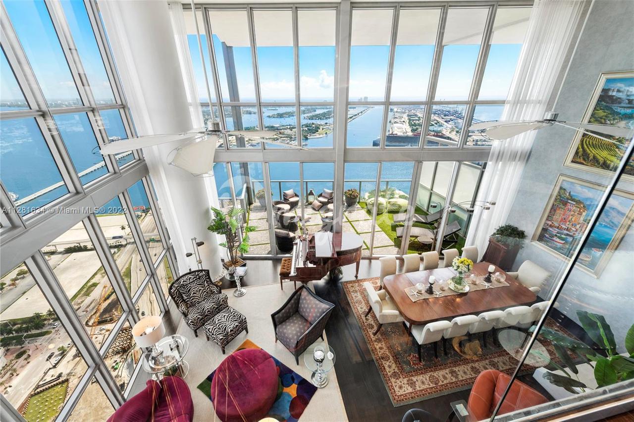 Кондоминиум в 1100 Biscayne Blvd, 5706 - Miami, Florida
