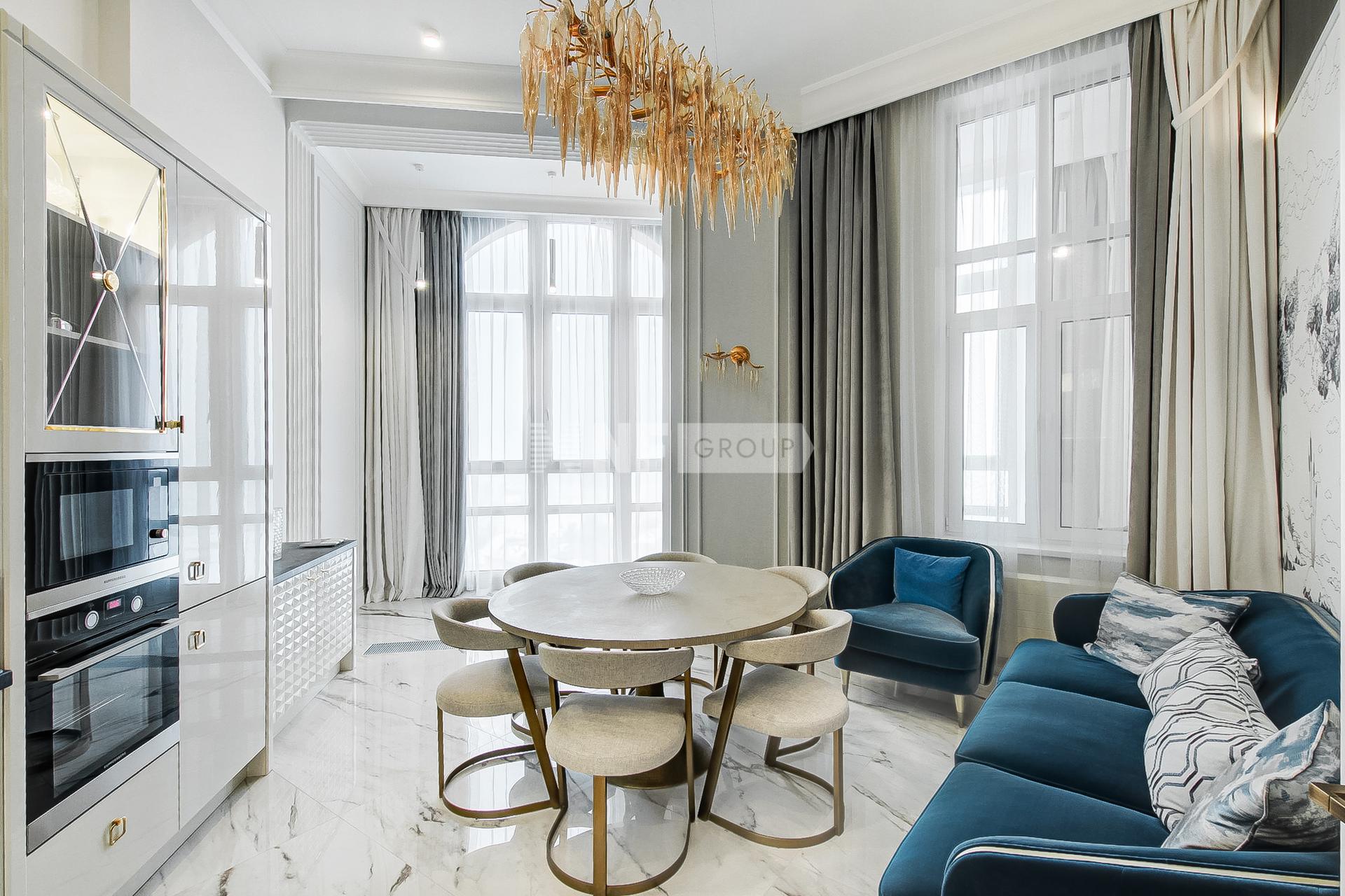 «Династия» (Династия)