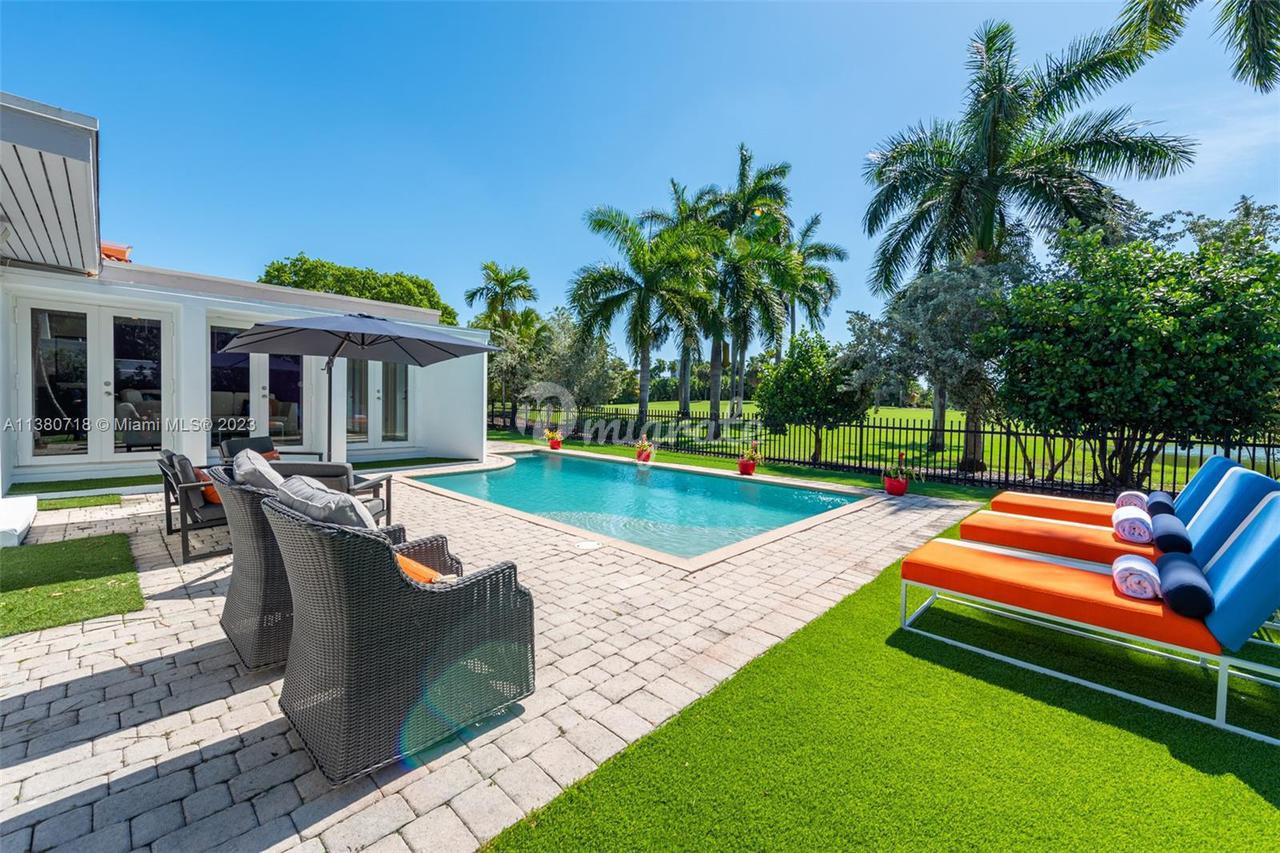 Вилла в 5301 Alton Rd - Miami Beach, Florida