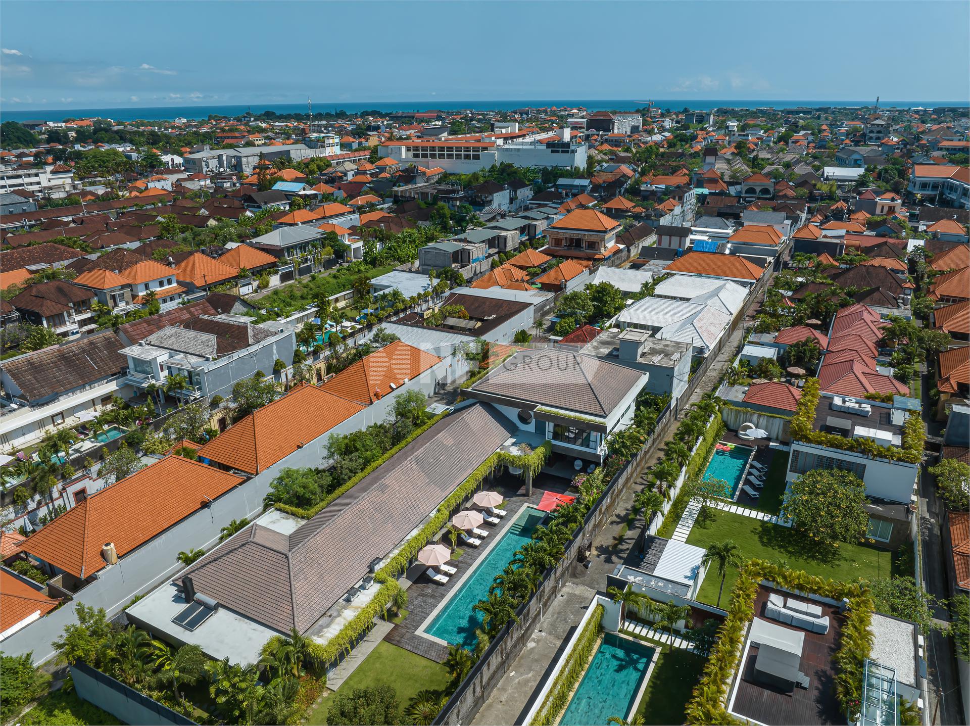 Spacious 5 Bedrooms Villa with Modern Japandi Design in Seminyak