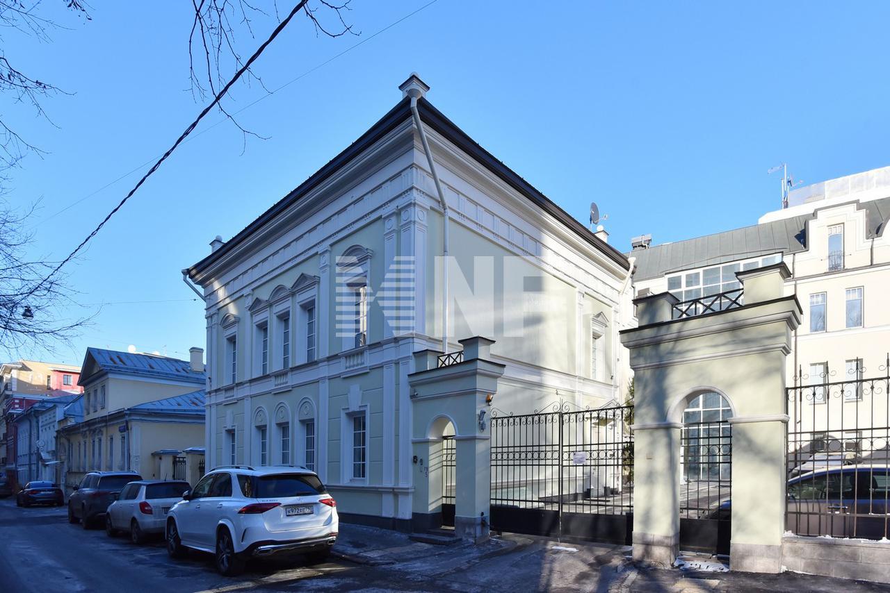 Уникальный 🏠 дом 500 м² в Москве (Большой Афанасьевский переулок 8с2) по  адресу пер Большой Афанасьевский, д. 8, стр 2, цена 3 500 000 руб. в месяц  | Лот al43067