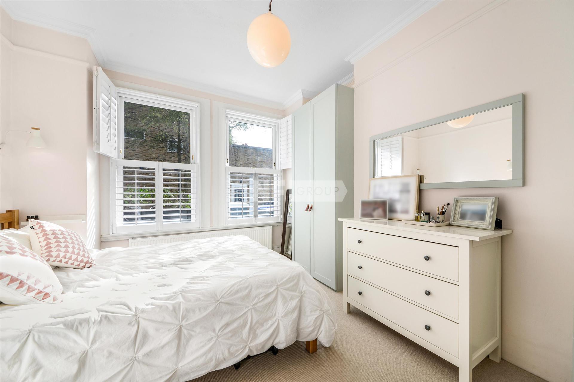 Квартира в Tennyson Road, London, NW6