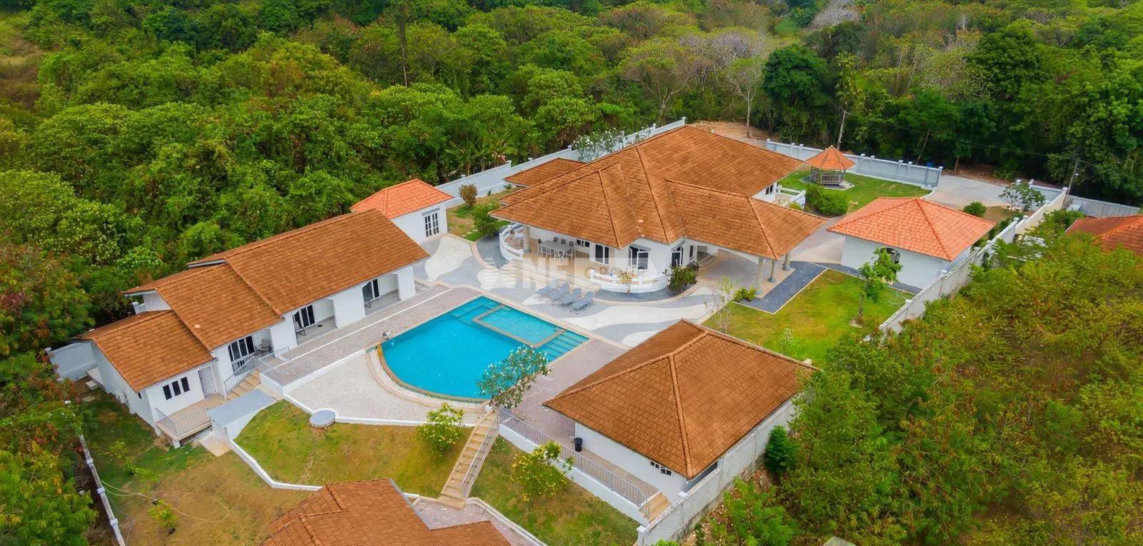 10 Bedroom Resort Style in Rawai