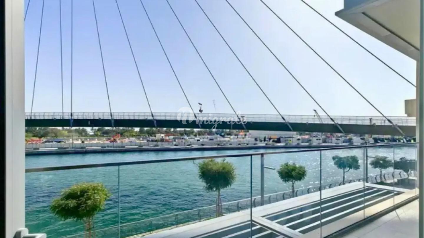 Canal Front Residences