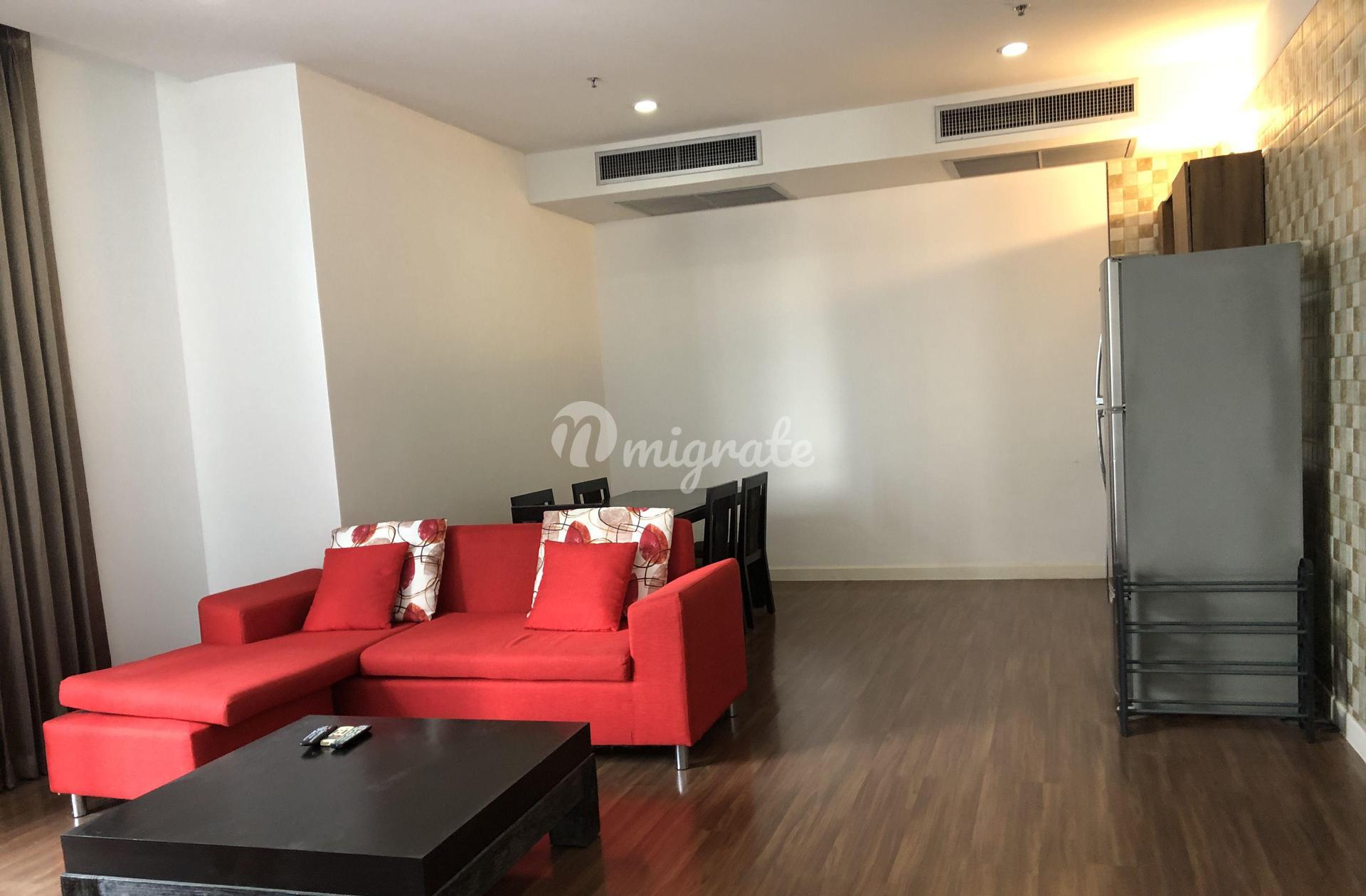 1 спален Кондо на продажу в The Trendy Condominium (The Trendy Condominium)