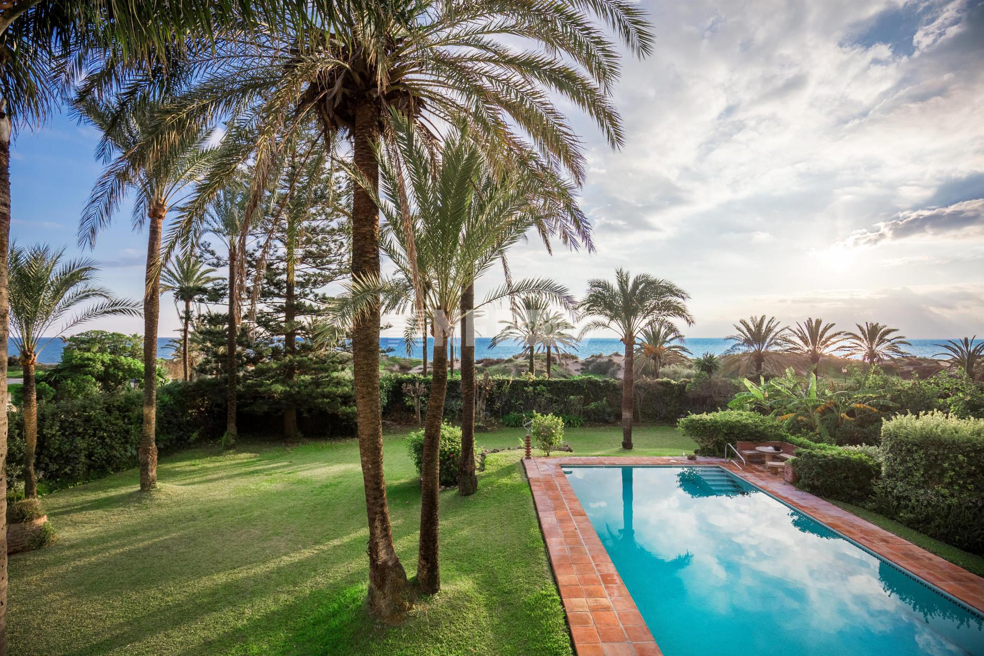 Вилла в La Reserva de los Monteros, Marbella, Malaga