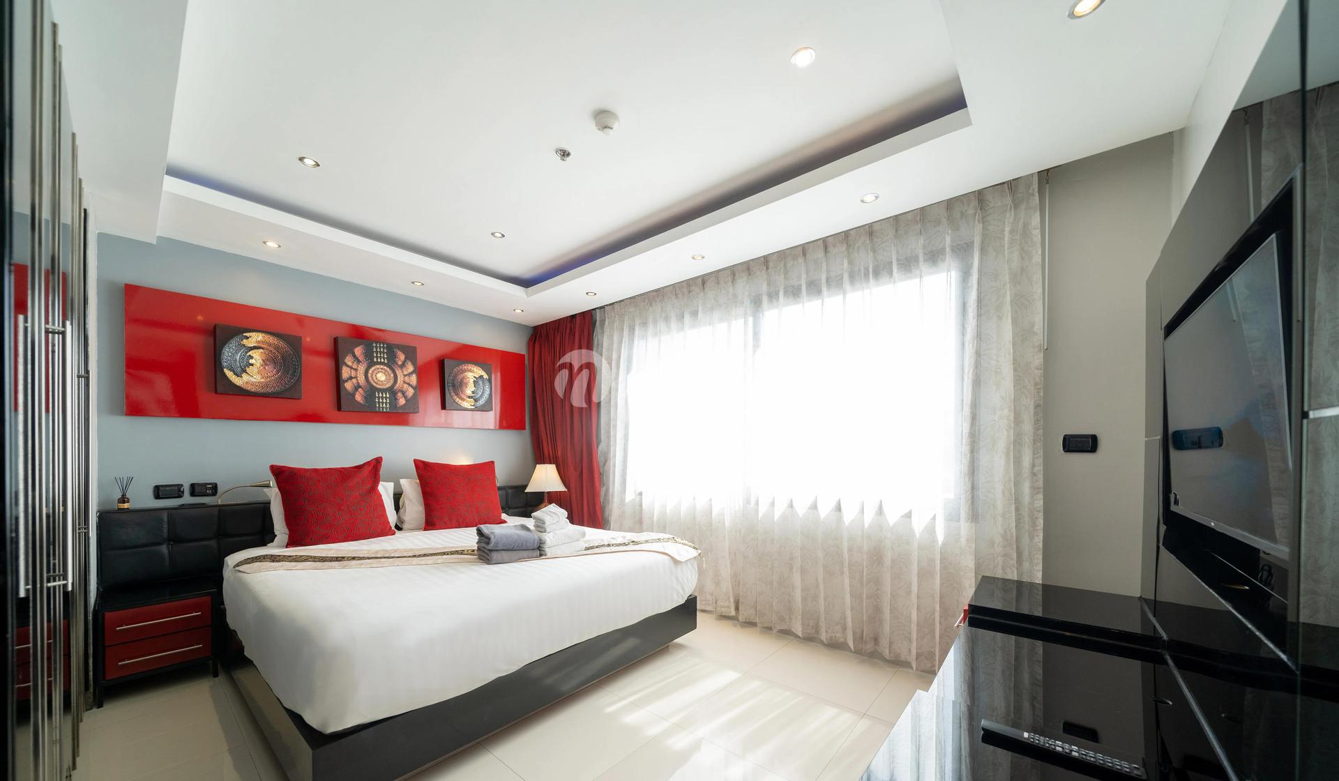 2 спален Кондо на продажу в Absolute Bangla Suites (Absolute Bangla Suites)