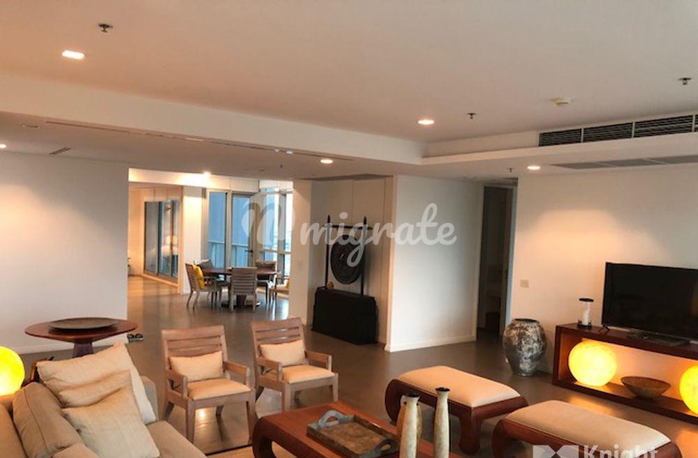 Кондоминиум в Condominium The River, 232 sq.m