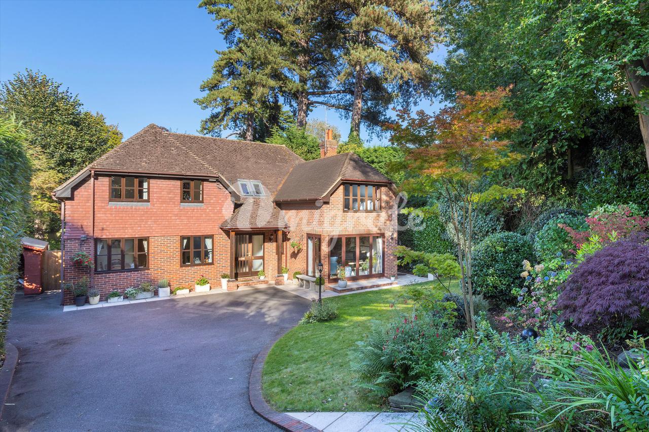 Вилла в Woodside Road, Sevenoaks, Kent, TN13