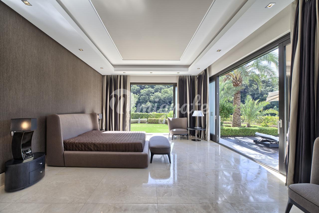 Вилла в La Zagaleta, Benahavis, Malaga