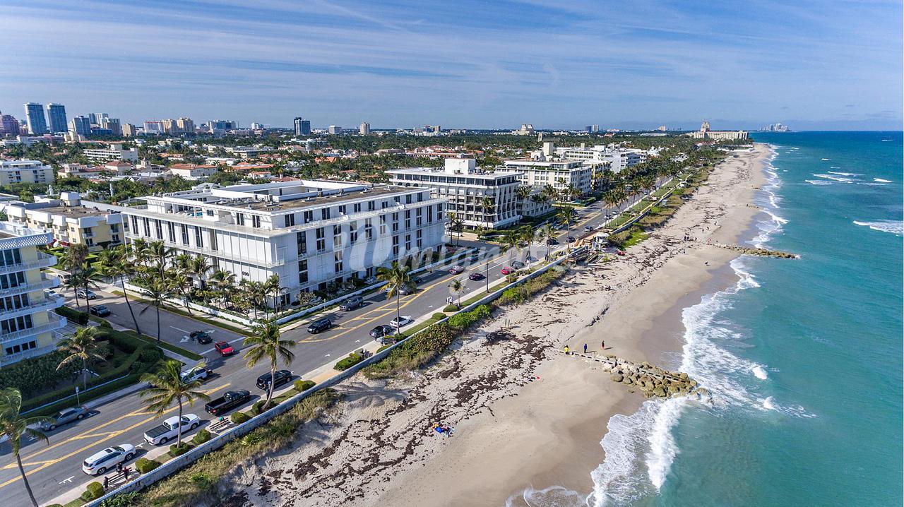 Кондоминиум в 400 S Ocean Boulevard, 419 - Palm Beach, Florida