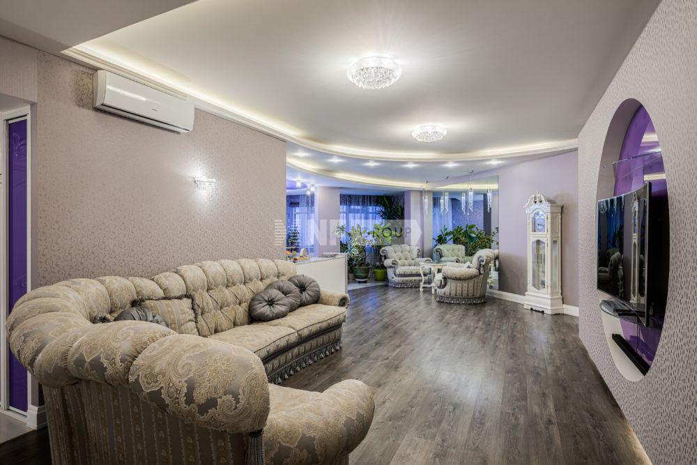 «Континенталь» (Континенталь)