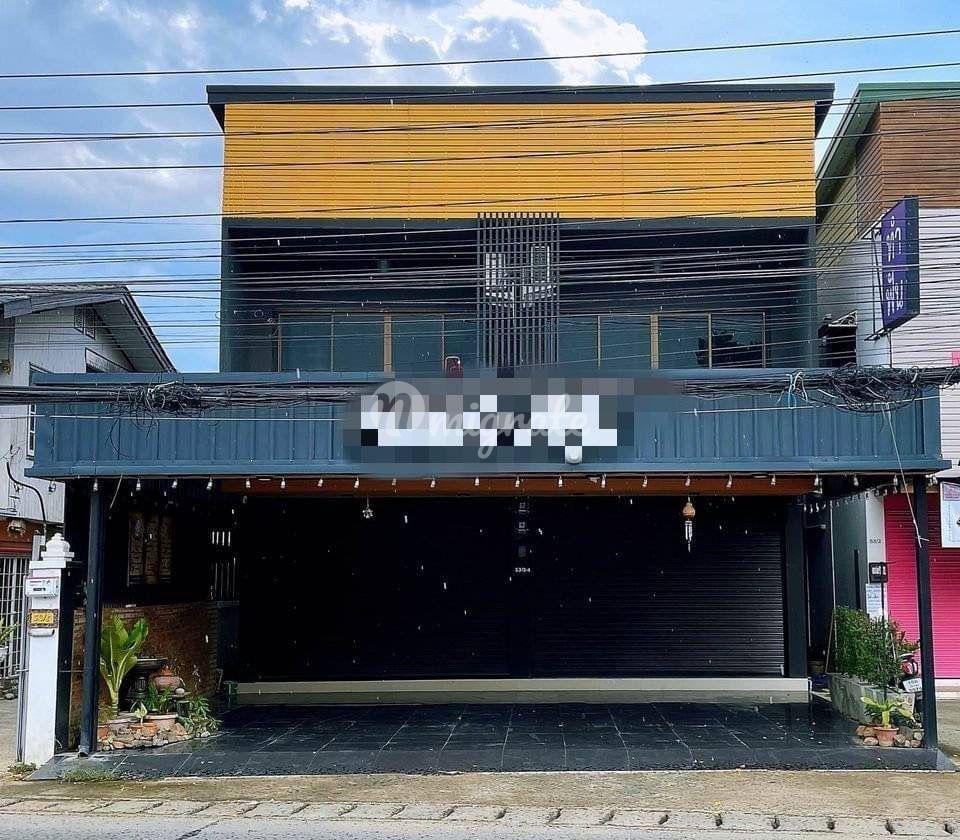 3 спален Здания целиком на продажу (Shophouse for Sale in Mueang Chiang Mai)