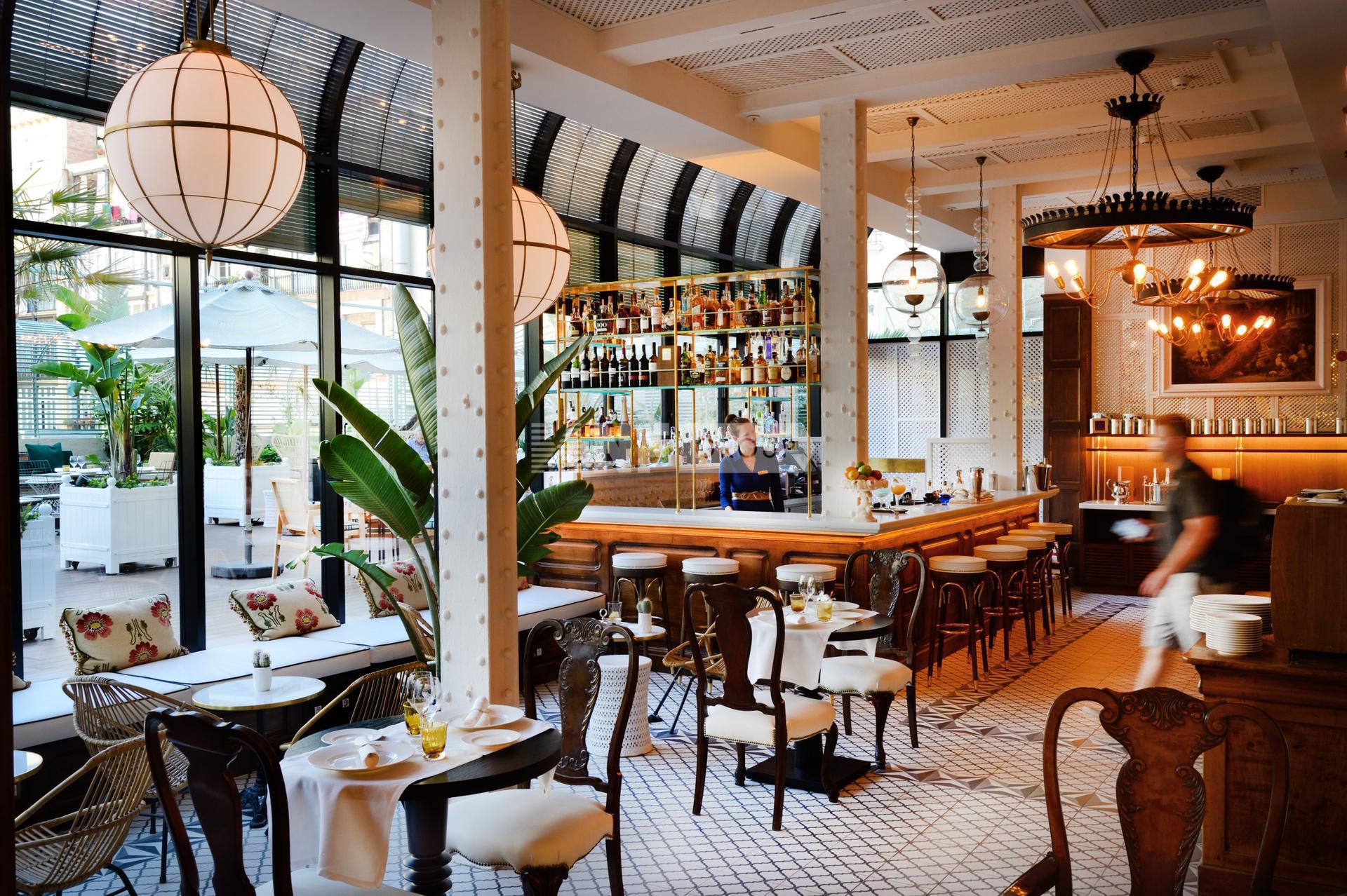 Ресторан в районе Грасиа в Барселоне