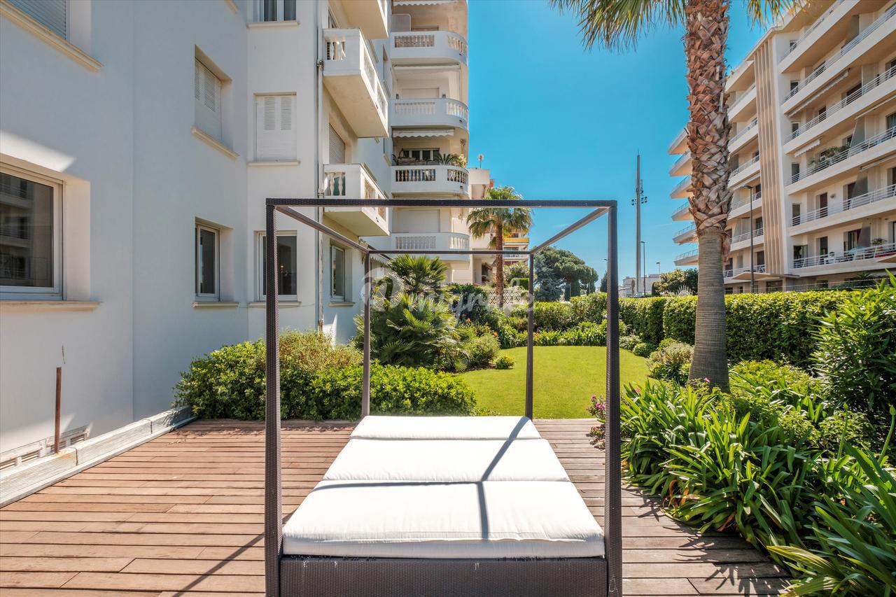 Апартамент в Cannes, Alpes-Maritimes, Provence Alpes Côte D